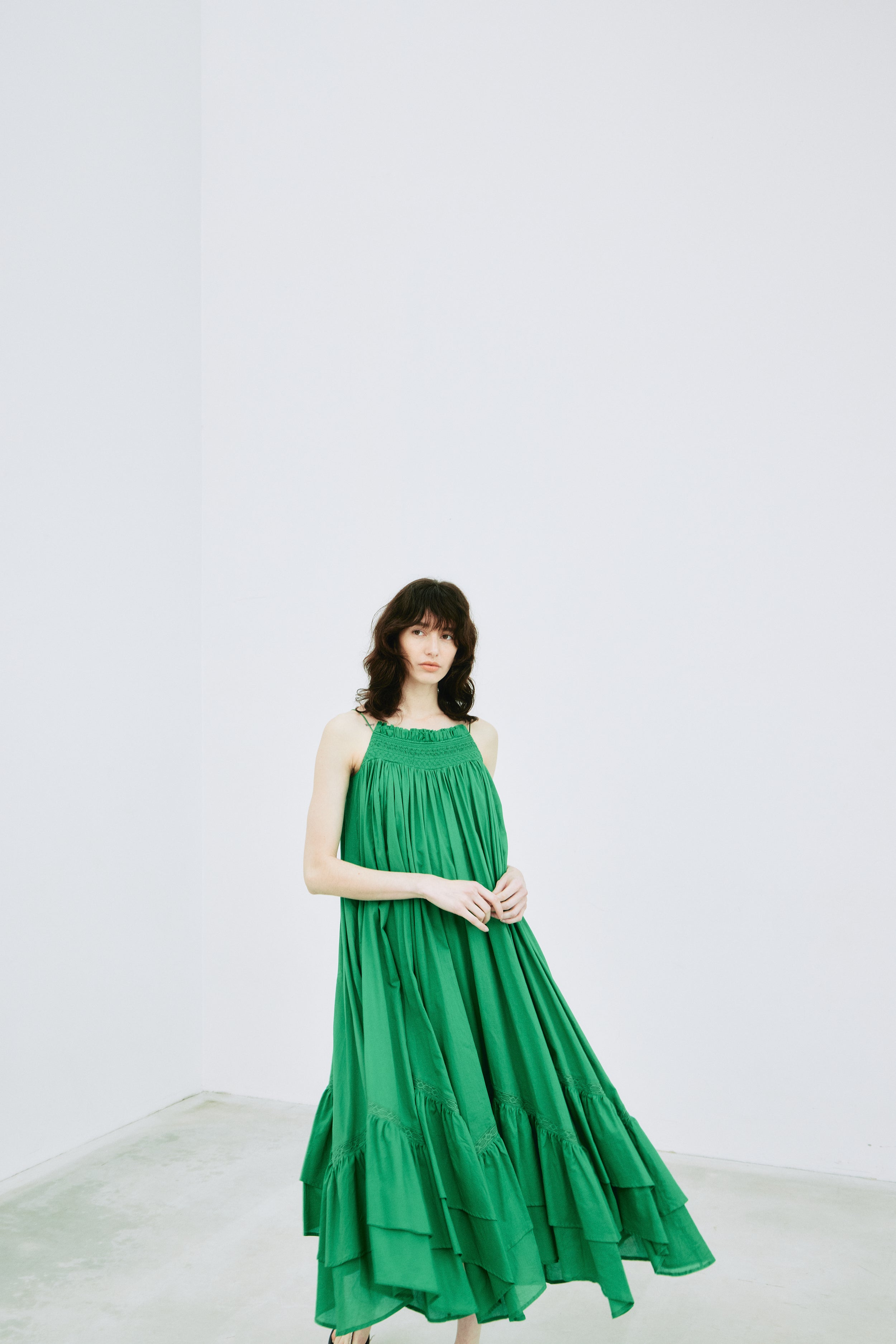 Smocking Lace Volume Dress