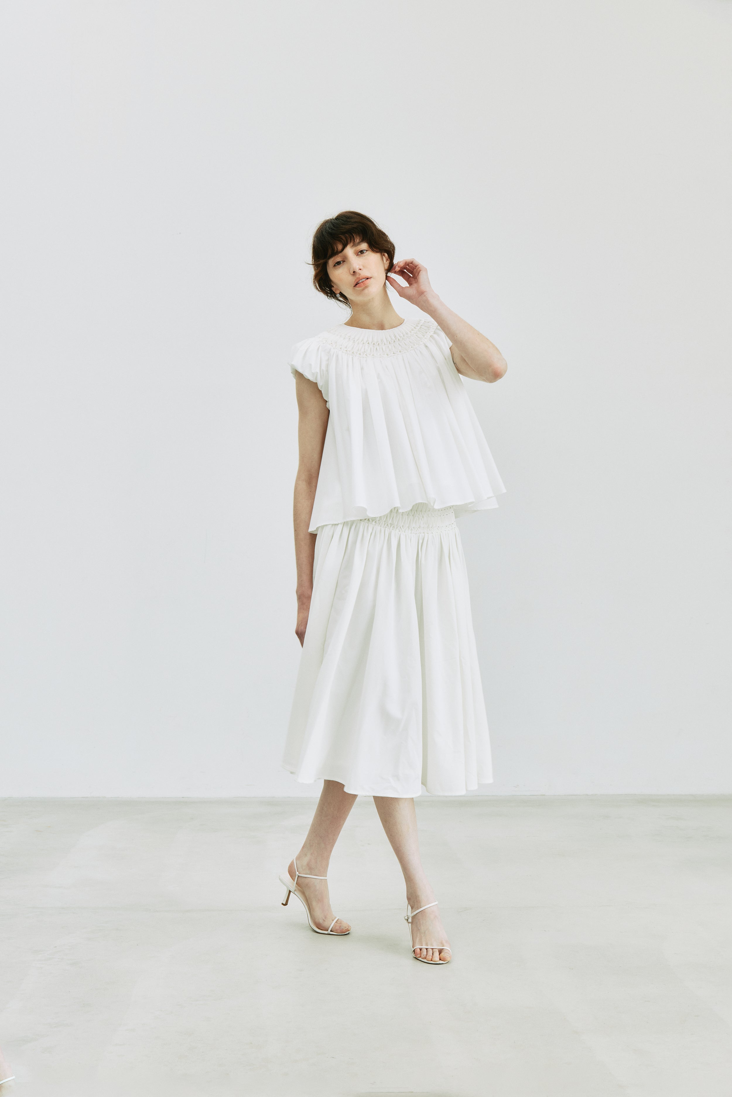 Beaded Smocked Puff Sleeve Top – L'AUBE BLANC