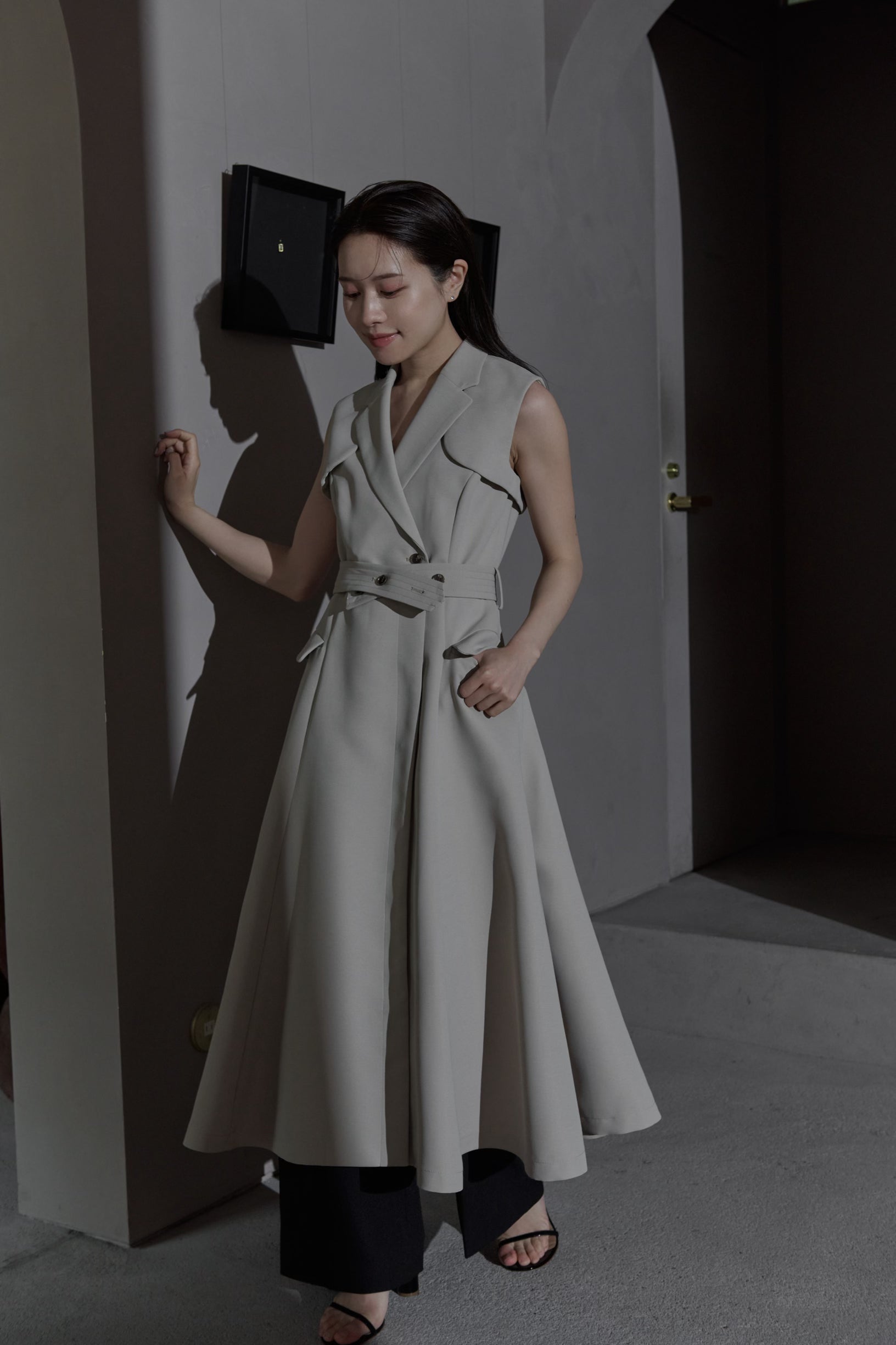 Sleeveless Coat Dress – L'AUBE BLANC