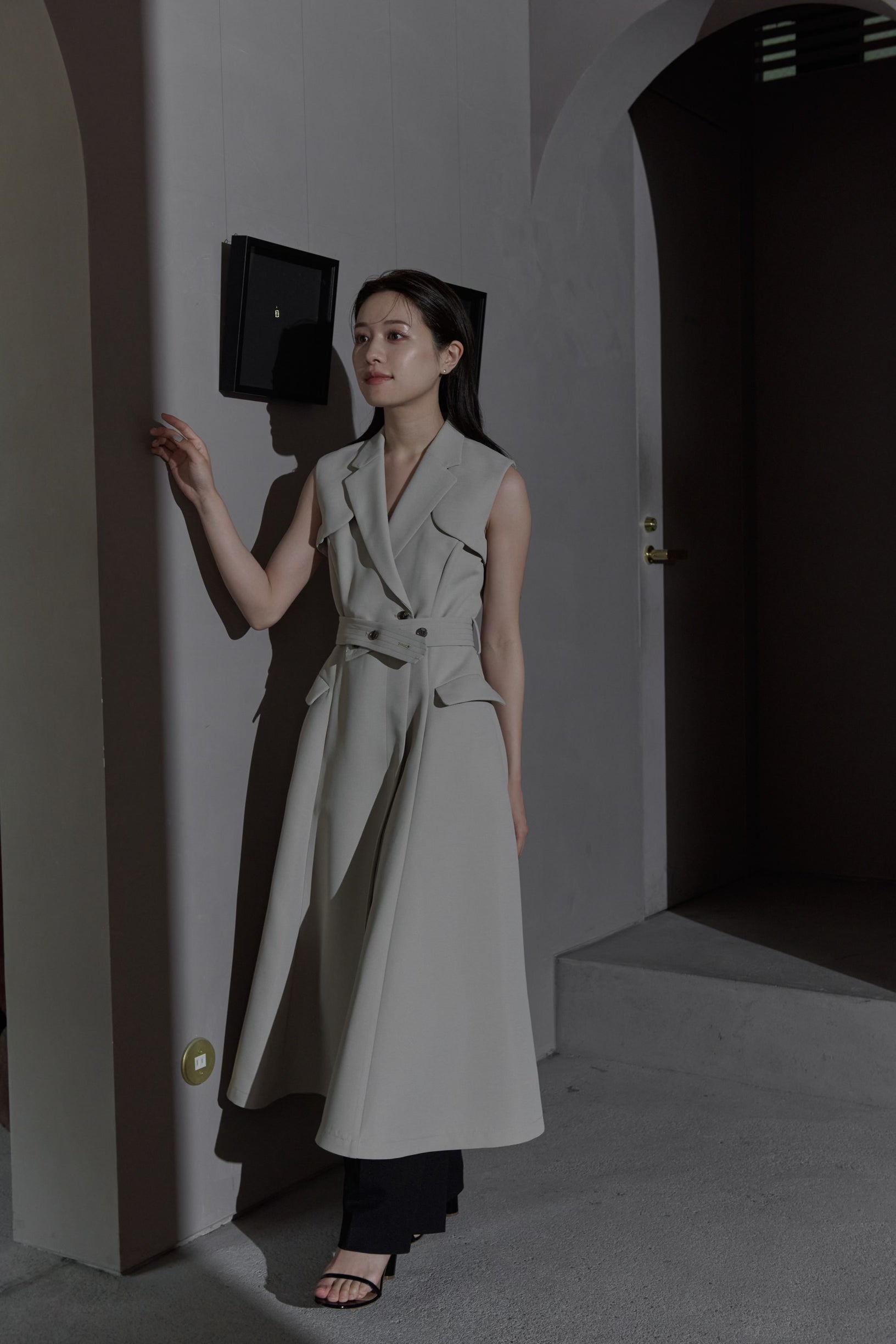 L'AUBE BLANC Sleeveless Coat Dress | ishiindustries.com