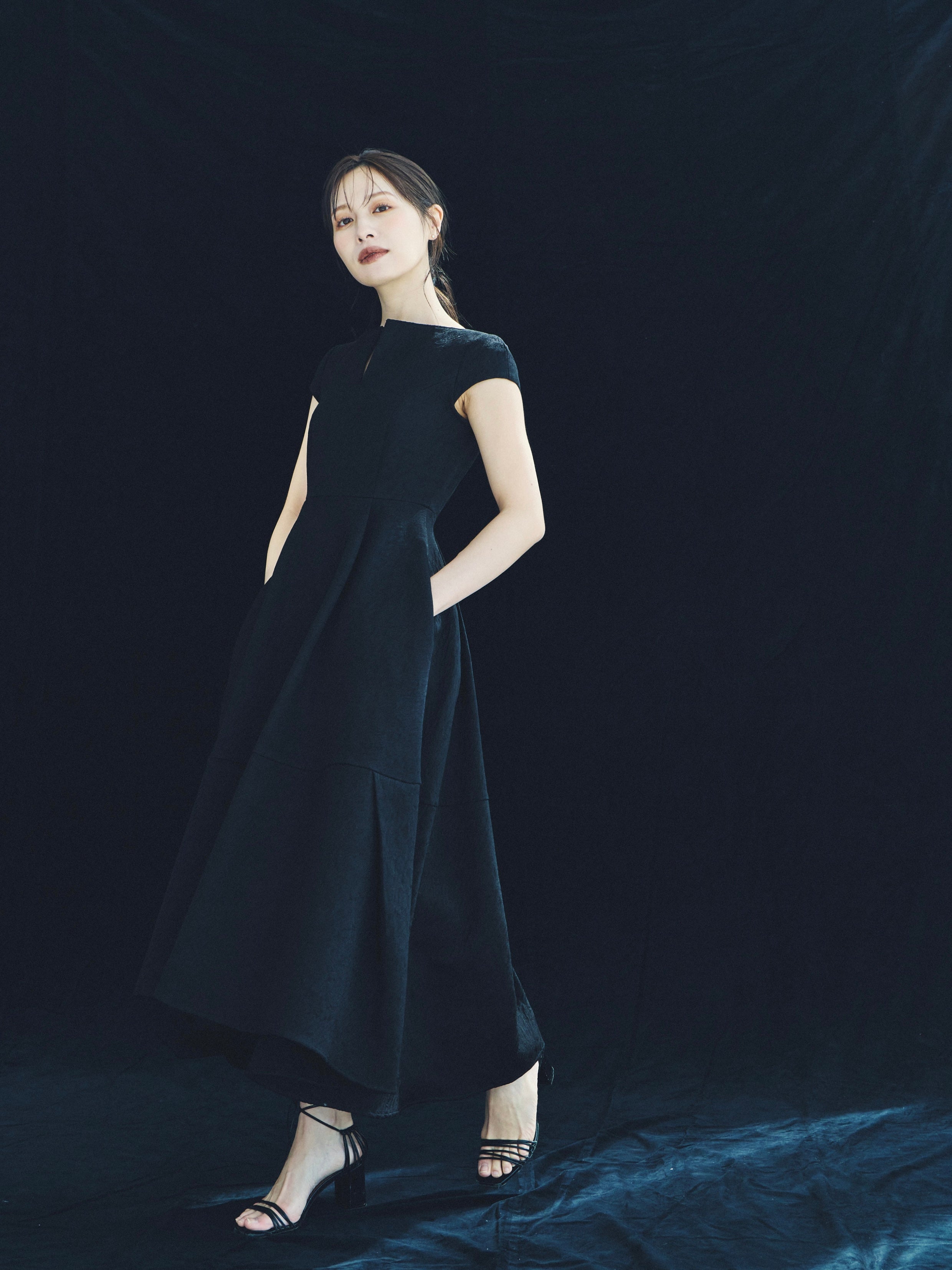 Keyneck Jacquard Dress – L'AUBE BLANC