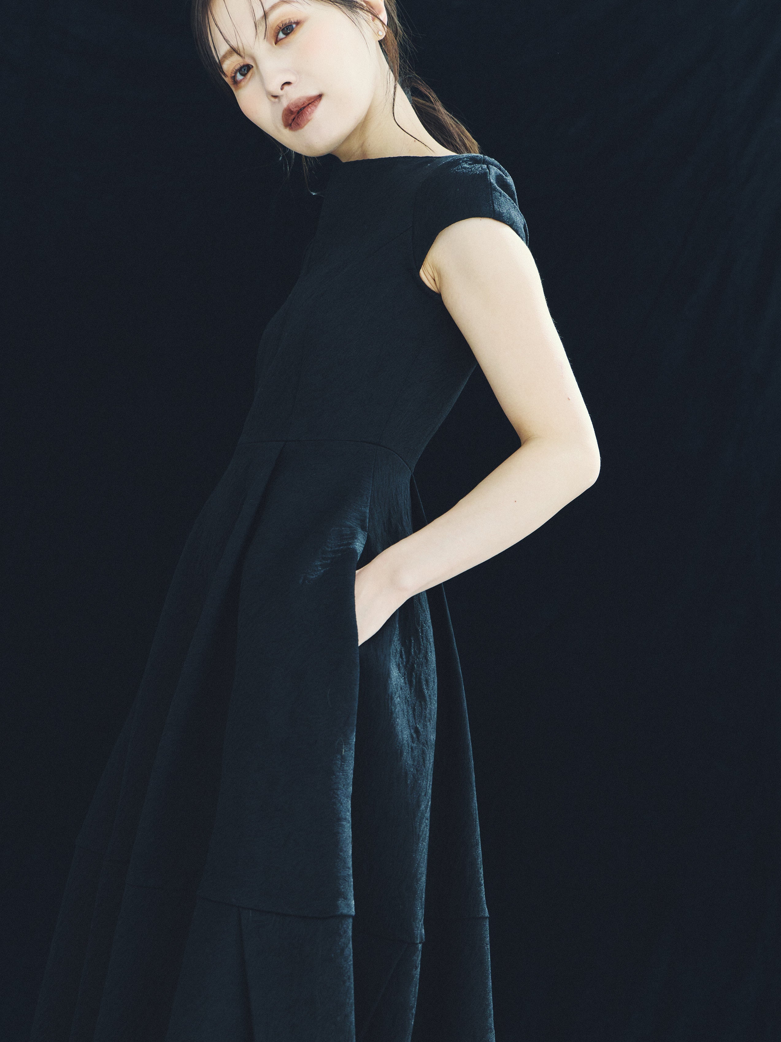 Keyneck Jacquard Dress – L'AUBE BLANC