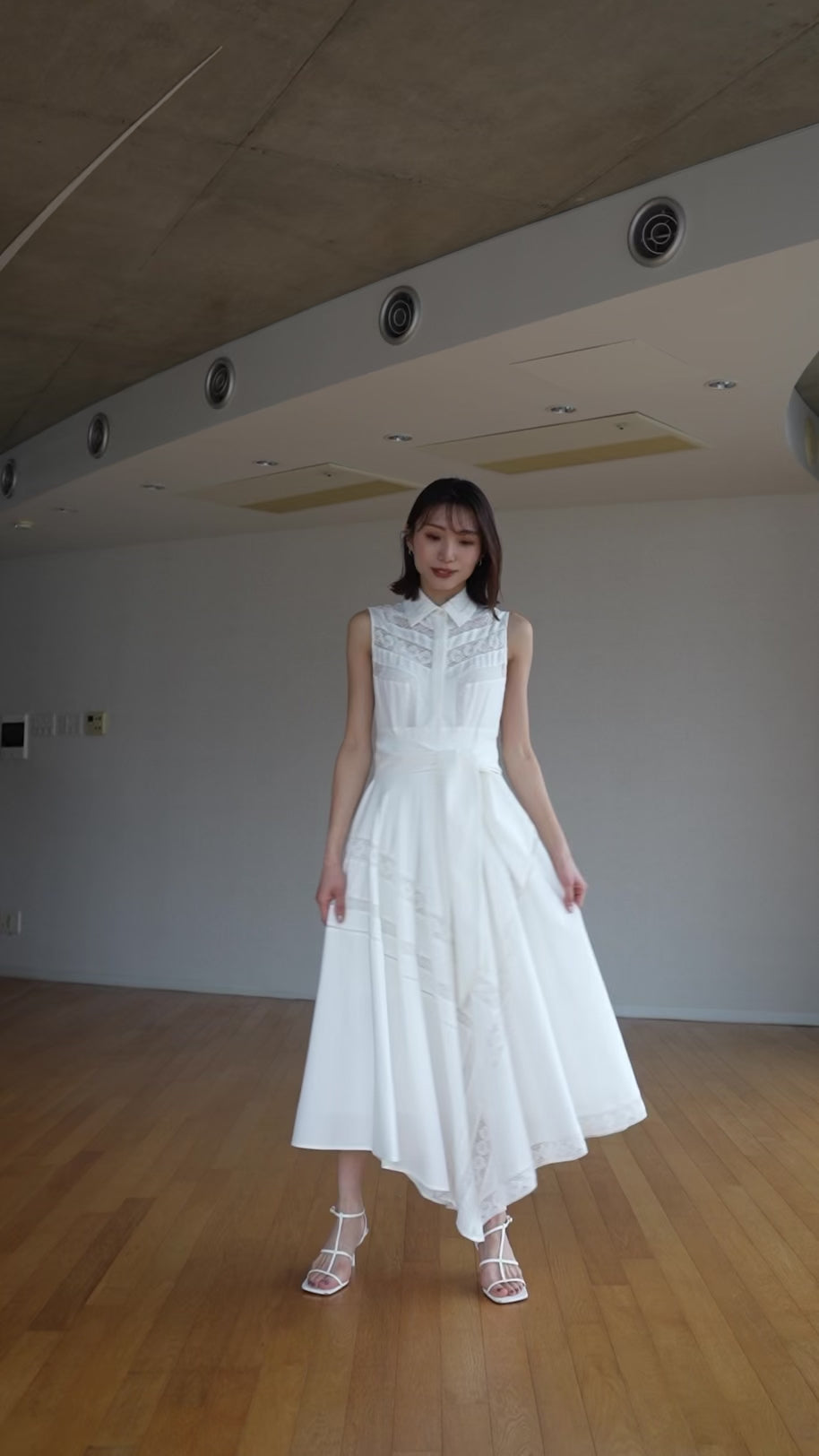 Asymmetric Lace Panel Dress – L'AUBE BLANC