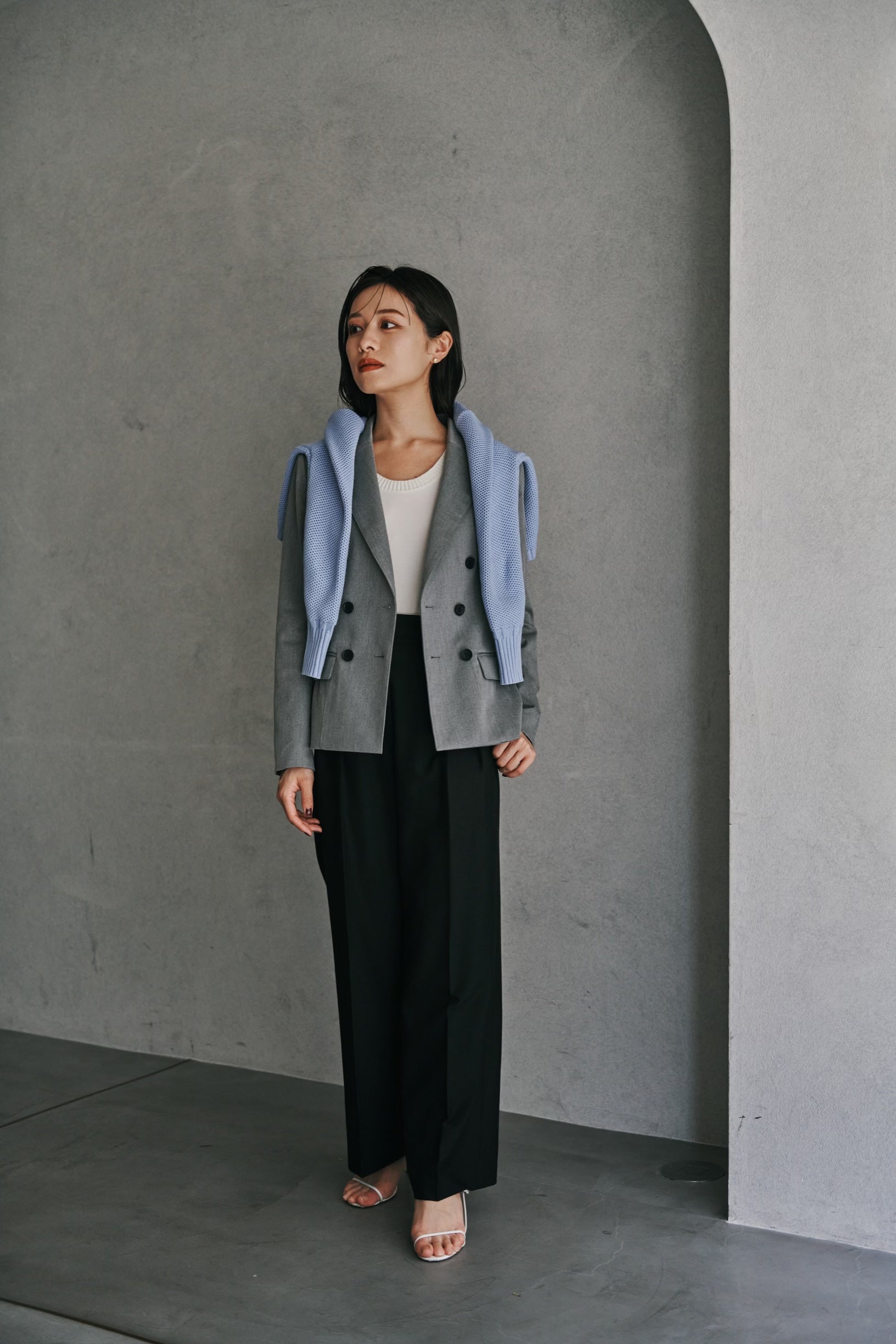 7,659円l'aube blanc Waist Shape Tailored Jacket