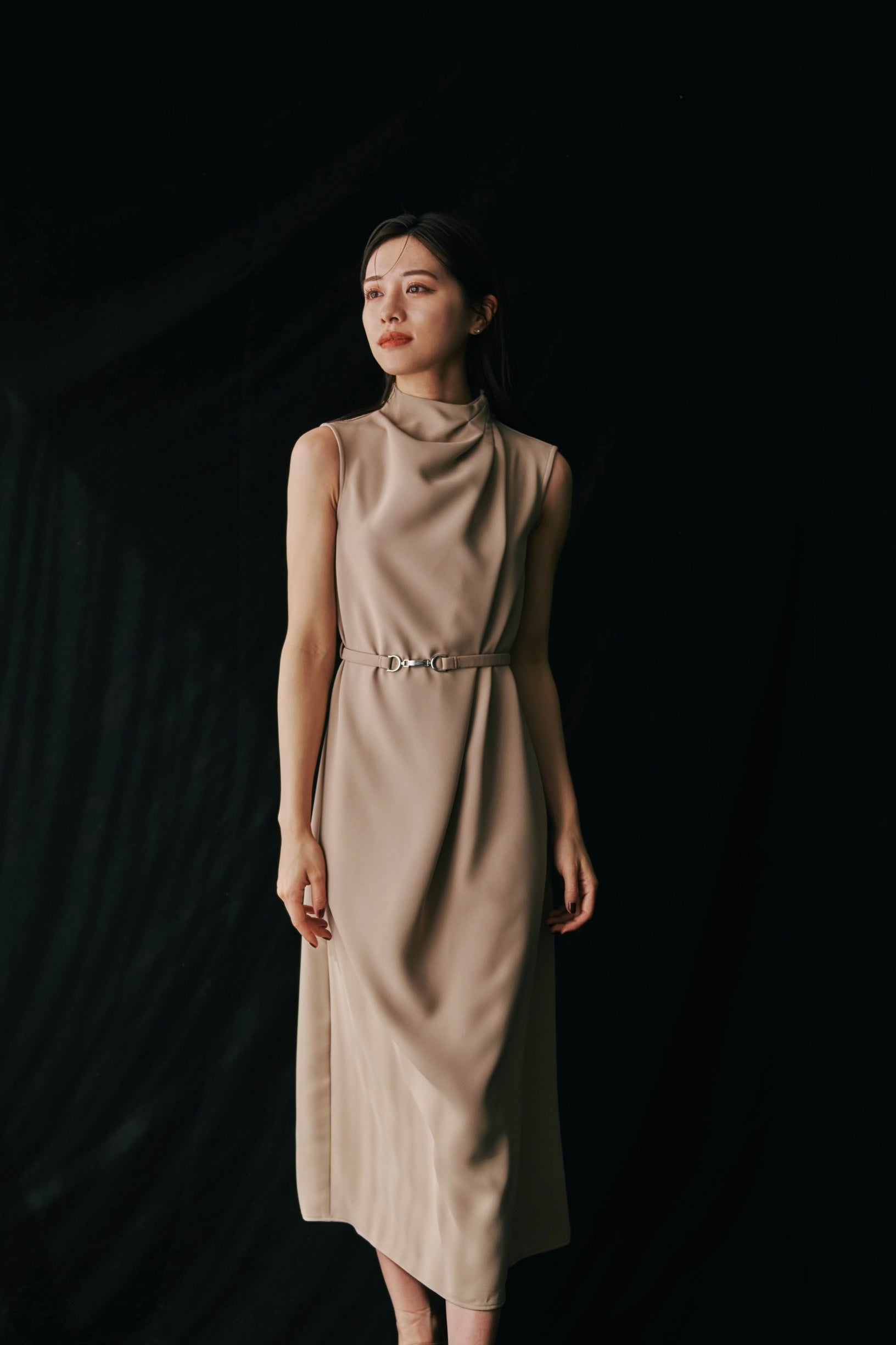 柄デザイン無地laube blanc Belted Drape Dress